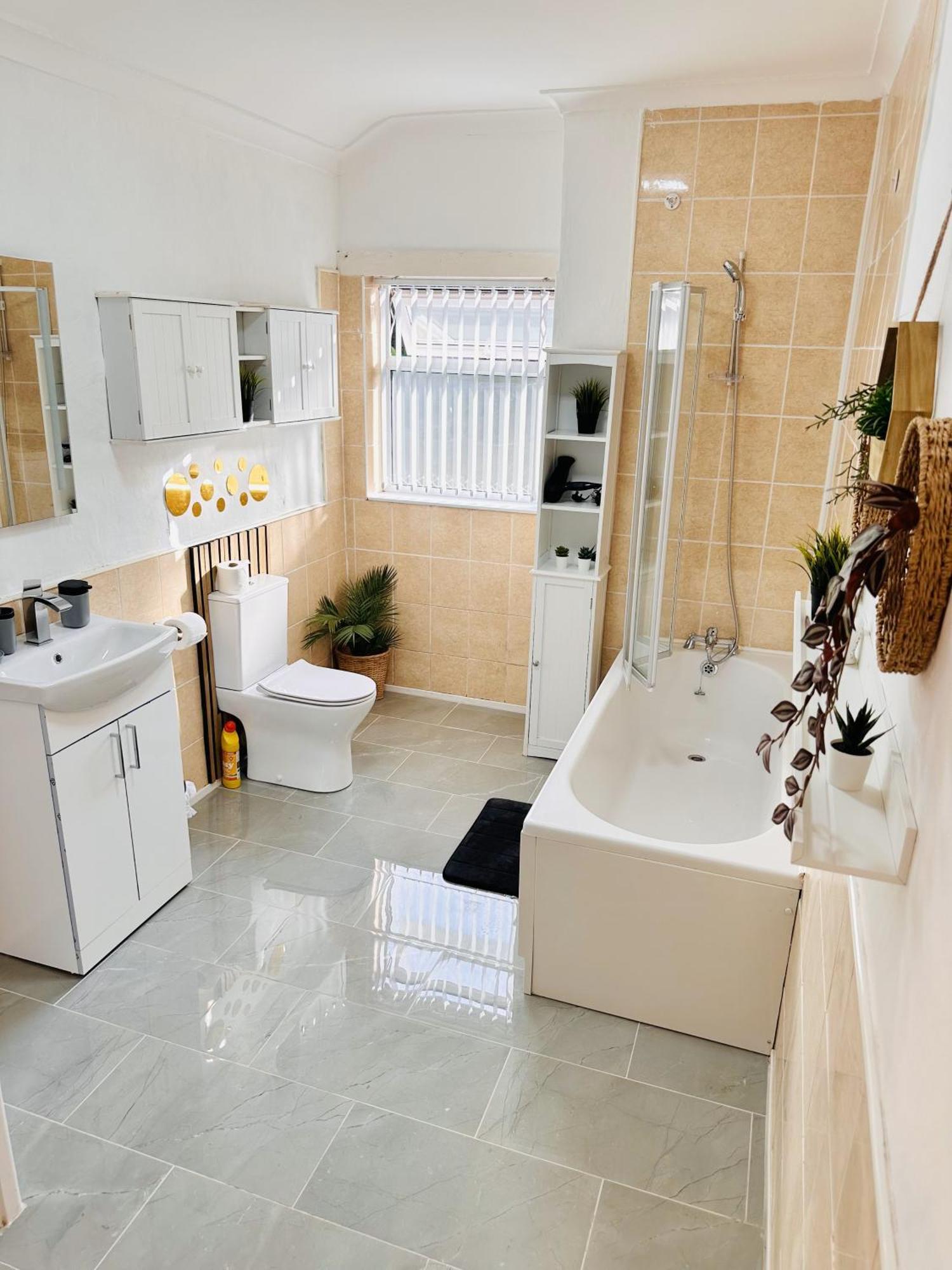 R4 Luxury Studio En-Suite Room In Harborne Lane By Queen Elizabeth Hospital Birmingham Extérieur photo